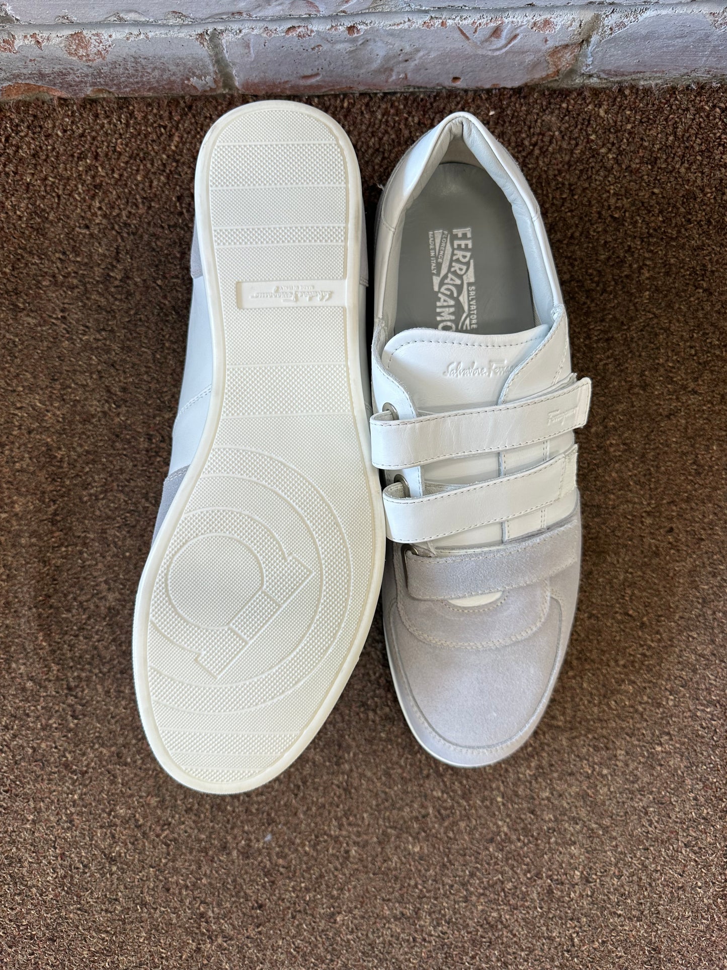 Ferragamo low top Sneakers