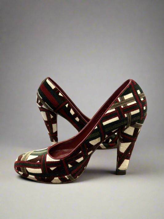 GUCCI Velvet Print Pumps