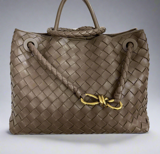 BOTTEGA VENETA Woven Taupe Leather, Medium Andiamo