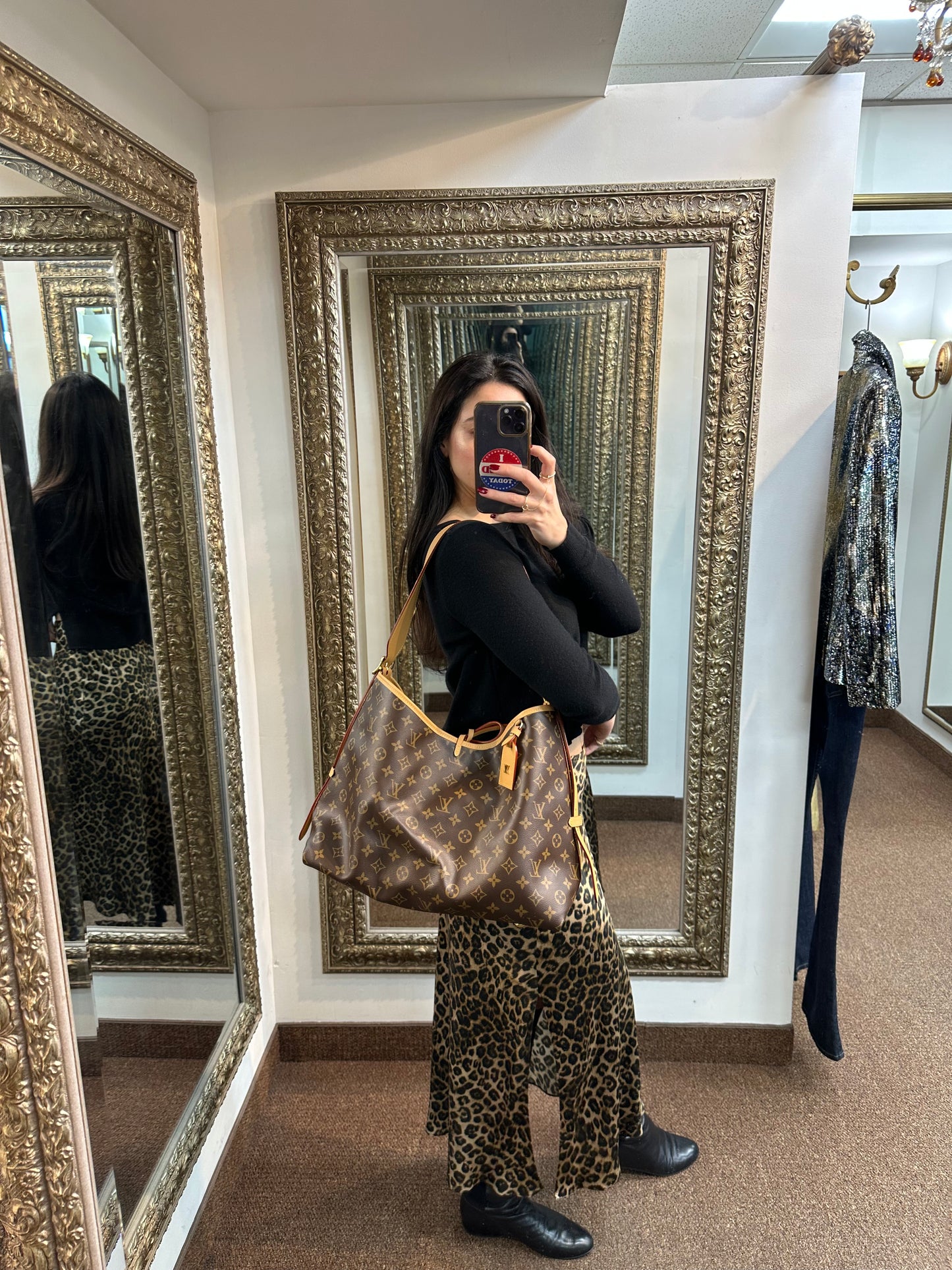 Louis Vuitton CarryAll MM