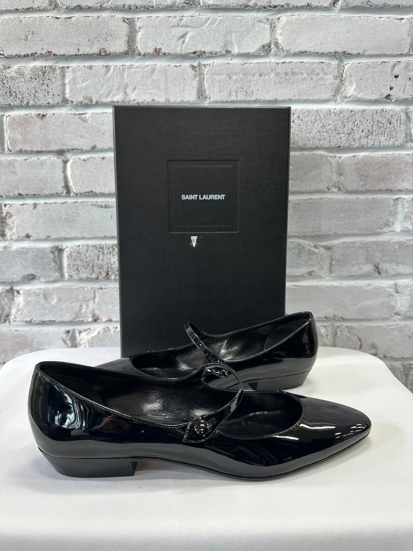 Saint Laurent Maryjane Flat