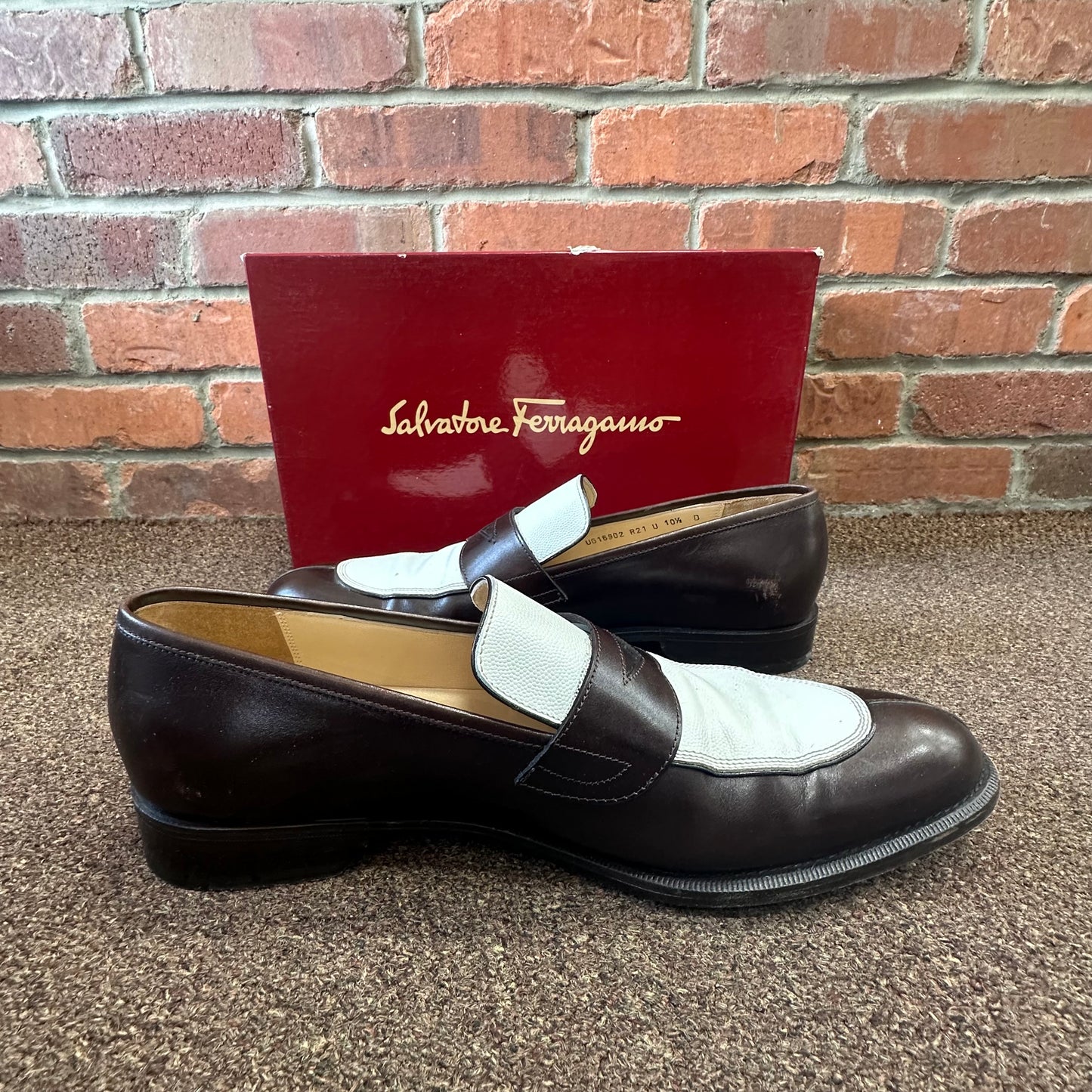 Salvatore Ferragamo Loafer