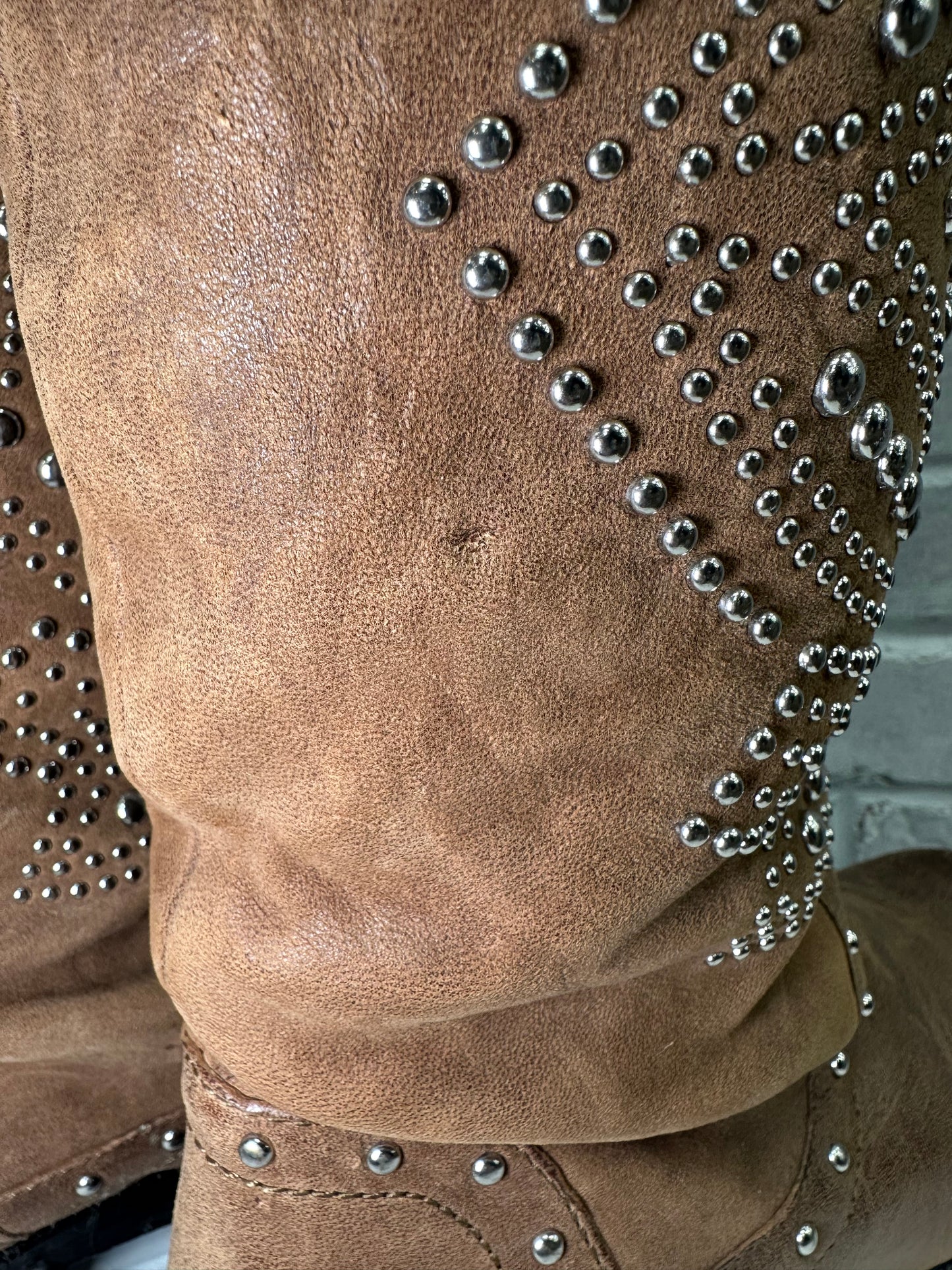 Donald Pliner embellished Boots