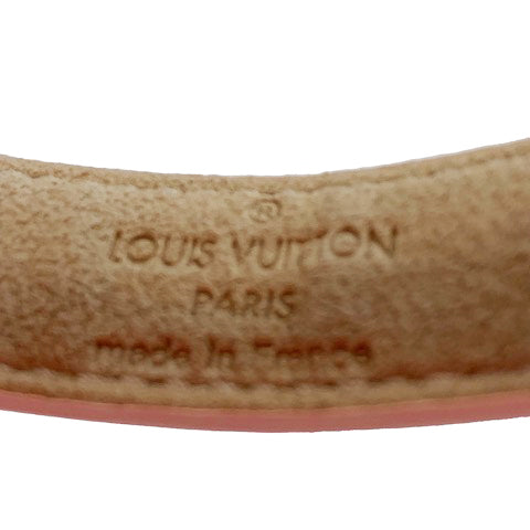 LOUIS VUITTON lined BRACELET ALL IN PALE PINK PATENT MONOGRAM LEATHER  BANGLE Patent leather ref.437113 - Joli Closet